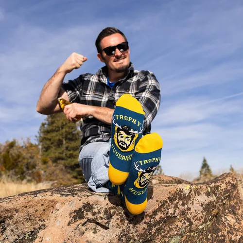 Vista 6 de Lavley Funny Socks For Men - Novelty Gifts For Sports Fans, Golfing, Pickleball, Weight Lifting, Racing and More