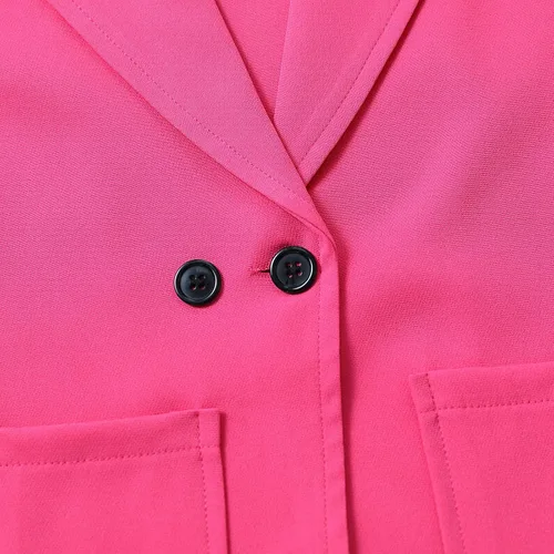 Vista 4 de Conjunto de 2 piezas de ropa de verano para niños y niñas pequeñas, con hombros descubiertos, con volantes, pantalones cortos de mezclilla rasgados