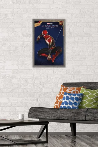 Vista 2 de Trends International Marvel Spider-Man: No Way Home - Póster de pared de disfraz rojo, 14.725 x 22.375 pulgadas, versión enmarcada de madera