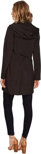 Vista 3 de Cole Haan Chaqueta de lluvia con capucha plegable con lazo trasero para mujer