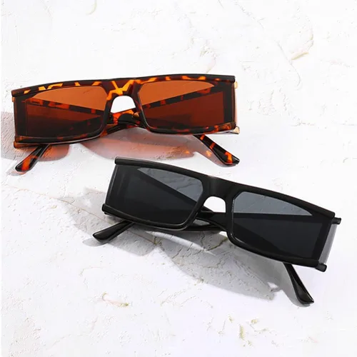 Vista 7 de BAWUYI Y2K - Lentes de sol de los años 2000 para hombres y mujeres, gafas cibernéticas futuristas con lente lateral, punk, deportes, cuadradas
