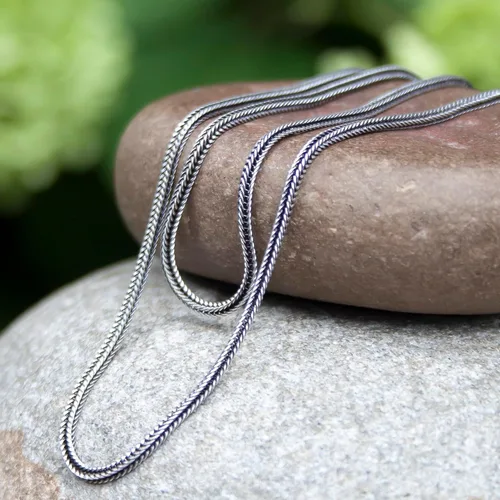 Vista 2 de Collar de cadena de plata de ley 925 maciza con cola de zorra, ancho de 0.059 pulgadas, oxidado y no se deslustra, unisex, diseño de serpiente