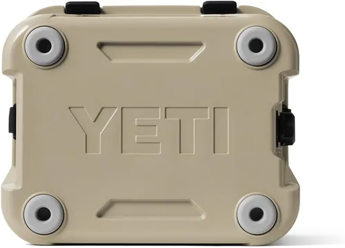 Vista 8 de YETI Roadie 24 2.0 - Enfriador duro con correa de hombro DoubleDuty y tapón de drenaje Canela