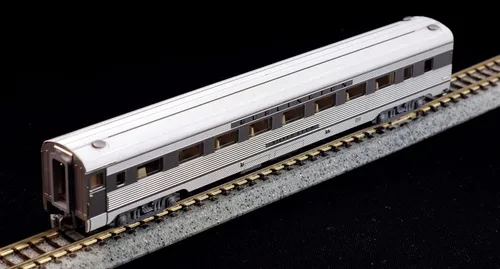 Vista 3 de Productos de Trenes de Modelo Kato USA CB&Q EMD E5A Silver Streak Zephyr Set de 6