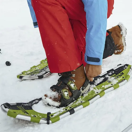 Vista 5 de Raquetas de nieve Yukon Charlie's Sherpa, raquetas de nieve para hombres y mujeres, kits de raquetas de nieve para todos los niveles de habilidad