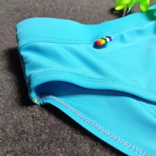 Vista 7 de UXH Traje de baño para hombre Briefs acolchado traje de baño masculino sexy natación bikini tabla playa surf natación troncos