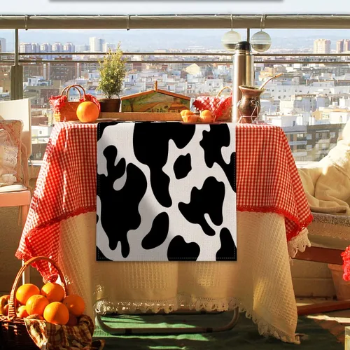 Vista 5 de Nepnuser Camino de mesa de lino con estampado de vaca, decoración de fiesta de cumpleaños, comedor, cocina, decoración del hogar (13 x 72 pulgadas)