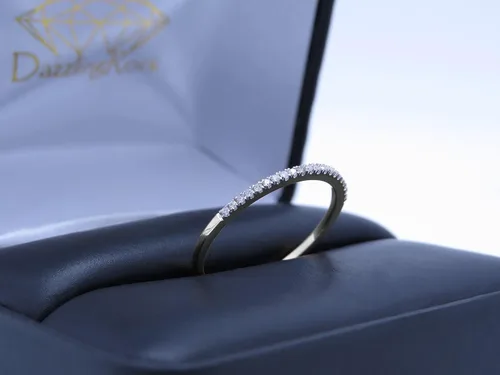 Vista 4 de Dazzlingrock Collection 0.08 Cttw Round White Diamond Minimalist Stackable Wedding Band for Women in 18K Solid Gold