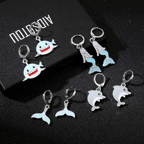 Vista 3 de Juego de 16 pares de aretes de aro hipoalergénicos para niñas con dije, lindos aretes de aro pequeños, Metal, no conocido