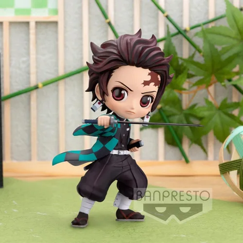 Vista 2 de BanPresto - Estatua de Demon Slayer Q Posket Tanjiro Kamado III versión A, color negro