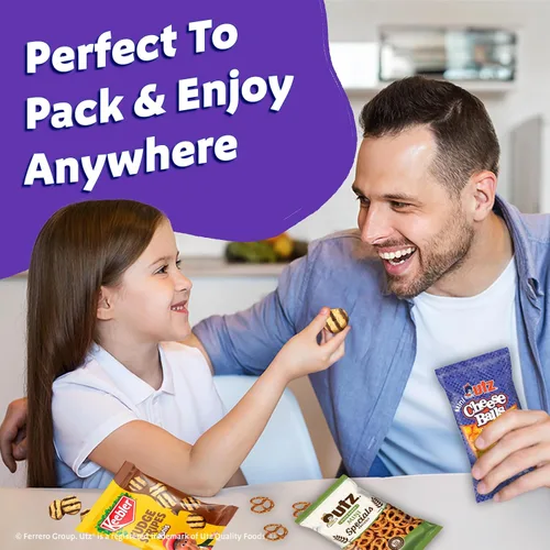 Vista 4 de Keebler Paquete variado Sweet & Salty, caja de 30 unidades, incluye chips Deluxe, Fudge Stripes, Utz mini pretzels y bolas de queso, 31 onzas