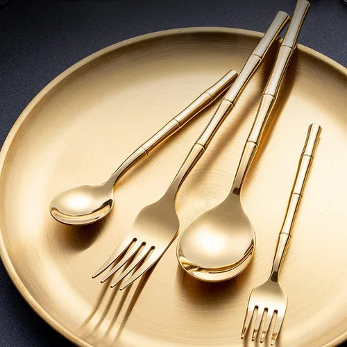 Vista 3 de Juego de cubiertos de bambú dorado de 30 piezas para 6 juegos de cubiertos duraderos de acero inoxidable 18/10, utensilios de cocina para el hogar