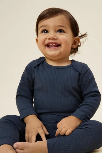 Vista 16 de MORI Body unisex de manga larga para bebé de viscosa de bambú y algodón orgánico, cómodo mameluco para niños y niñas