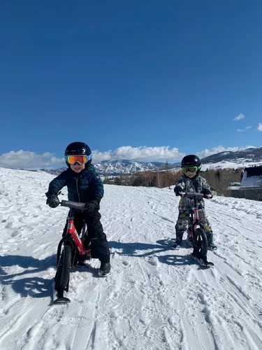 Vista 8 de Strider Juego de esquís de nieve de 12 pulgadas, convierte la bicicleta