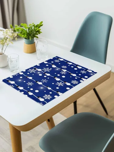 Vista 6 de Juego de 4 manteles individuales de Navidad de muñeco de nieve azul para mesa de comedor, juego de 4 manteles de tela impermeables, manteles Navidad