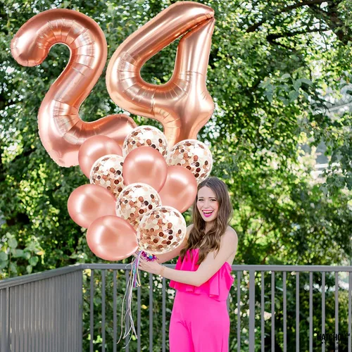 Vista 3 de KatchOn, Globos de oro rosa con el número 24, 40 pulgadas, globos de cumpleaños 24 para mujer, globos del número 24 con globos de confeti