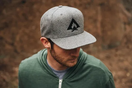 Vista 9 de Rustic Bigfoot Trucker Cap - Men's Pre Curved Baseball Cap with Mesh Back and Adjustable Snapback