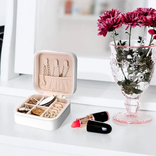 Vista 8 de Regalos para el día de la madre, organizador de joyas de viaje con diseño de mariposa Blessed Mama, joyero de viaje, caja organizadora de joyas