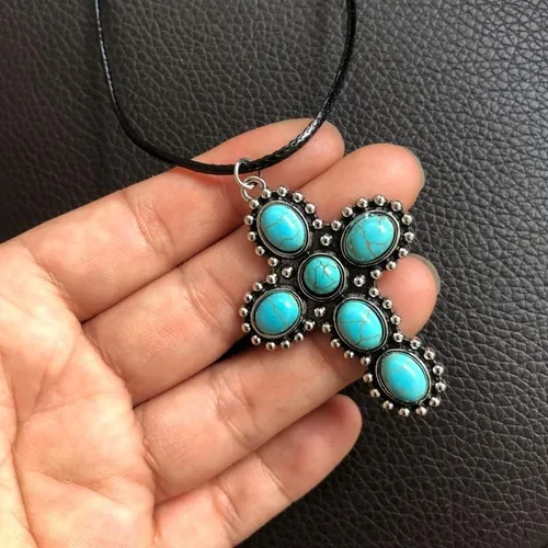 Vista 3 de Fuqimanman2020 Western Turquoise Cowboy Cowgilrs Lightning Pendant Necklace Bull Head Bar Y Necklace for Women Gemstone Cattle Bohemian Tribal