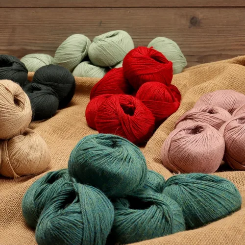 Vista 3 de Juego de 6 madejas de 100% lana de alpaca bebé (10.58 oz) de peso DK, fabricadas en Perú, celestial suave y perfecto para tejer y hacer ganchillo