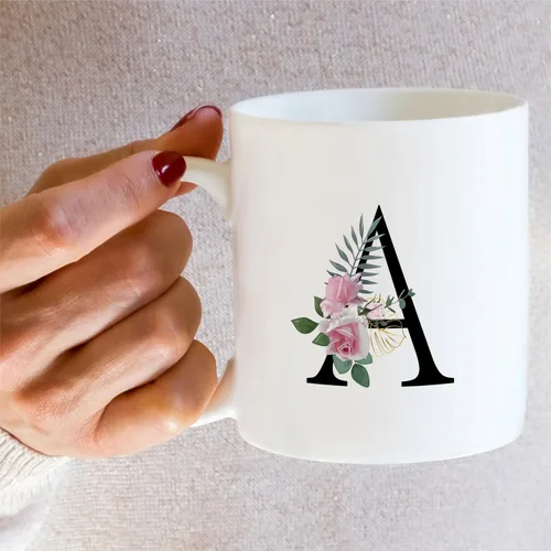 Vista 5 de Retreez Ramo botánico floral inicial A-Z con monograma, taza con monograma de cerámica de 11 onzas, regalo de agradecimiento de agradecimiento