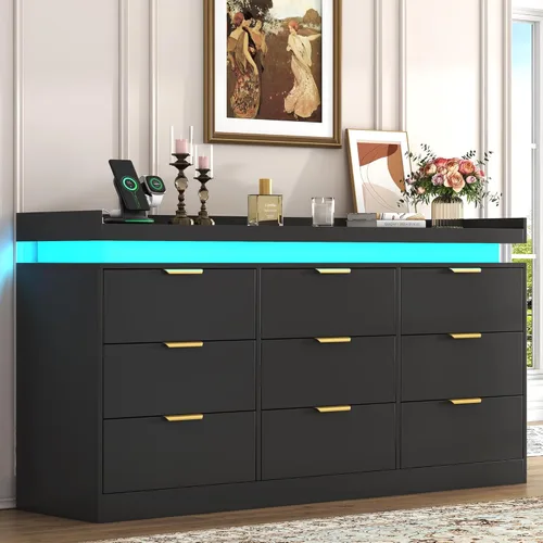Vista 15 de UNIQUITE Cómoda negra con luces LED y toma de corriente, cómoda alta de madera con 4 cajones para dormitorio, cómoda moderna para dormitorio
