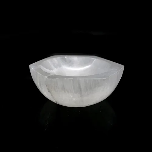 Vista 9 de Soul Sticks Cuencos de cristal de selenita para manchas, curación y recarga de cristales, cuenco de selenita pura y estación de carga de cristal