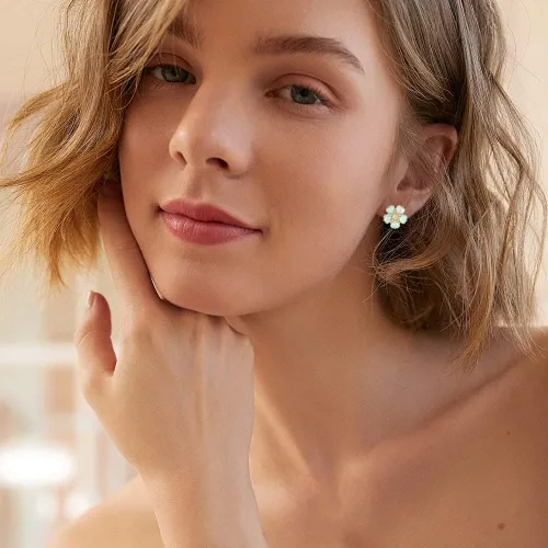 Vista 2 de CiNily Aretes tipo dormilona de ópalo con flores para mujer, chapados en rodio, hipoalergénicos, grandes piedras preciosas de 1932 pulgadas