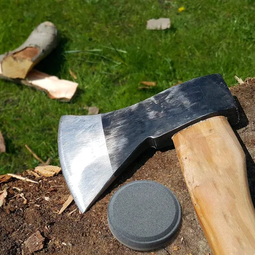 Vista 7 de Honoson Juego de sacapuntas de hacha, grano 120 y 240, piedra de afilar hacha multiusos y herramientas de corte rectangular de 7 pulgadas, disco más