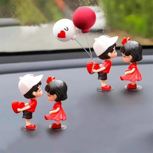 Vista 10 de Decoración de coche de acción de caricaturas para parejas, lindos adornos para automóvil, decoración interior del automóvil, lindo adorno