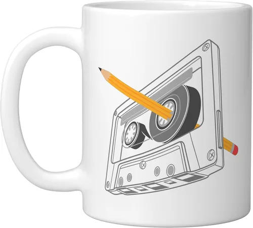 Vista 15 de Vintage Rewind Funny 80s 90s Cassette Pencil Gift Men Women Ceramic Mug, Black/White