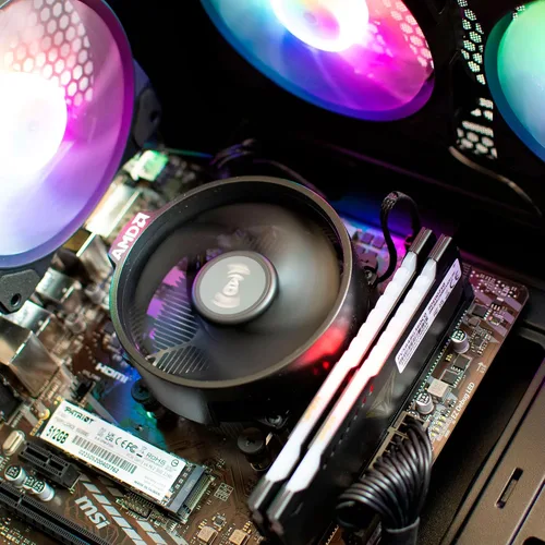 Vista 4 de NSX GAMING Raptor Desktop