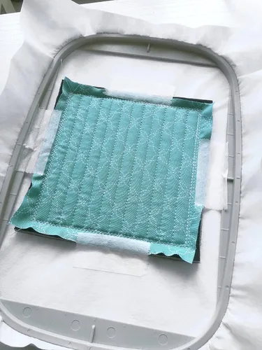 Vista 9 de Kimberbell Cinta de papel - 1 rollo, tamaño: 1" x 10 yardas, costura y bordado a máquina, fácil fijación, sin residuos pegajosos, semitransparente