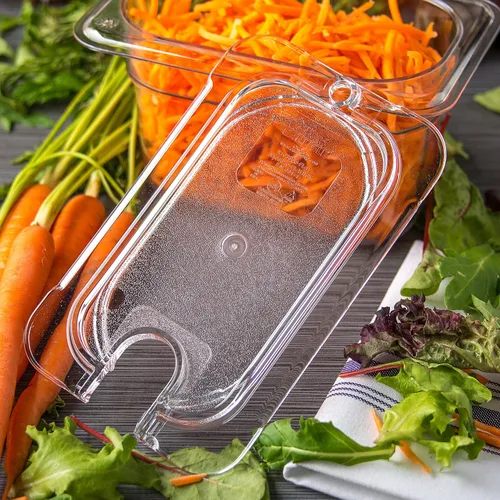 Vista 6 de Carlisle FoodService Products StorPlus StorPlus - Tapa universal de policarbonato con muescas, superficie plana con muescas, transparente