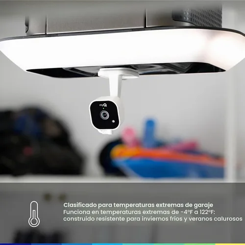 Vista 4 de myQ - Cámara enchufable para garaje Gen 2 – Cámara de garaje inteligente Wi-Fi 2K con visión nocturna, lente gran angular, audio de 2 vías, base