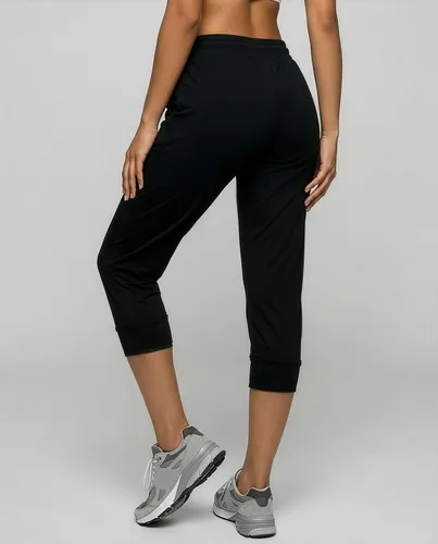 Vista 6 de Real Essentials 3-Pack Women's Ultra Soft Lounge Capri Joggers Sweatpants Athletic Yoga with Pockets(Available in Plus Size)