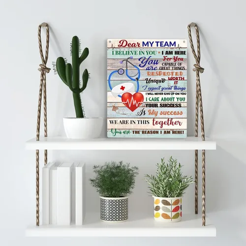 Vista 3 de Dear My Team - Arte de regalo de enfermera, arte de pared para personal médico, letrero colgante de madera inspirador para oficina, 10 x 8 pulgadas