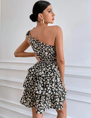 Vista 4 de PRETTYGARDEN - Vestido de verano para mujer, con lazo y un hombro, bohemio, floral, cintura elástica, volantes, línea A, con volantes, mini vestidos