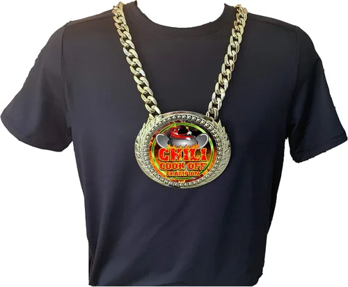 Vista 3 de Express Medals Chili Cookoff Cooking Champ Chain Trophy Award con una placa central de 6 x 5.25 pulgadas e incluye una cadena de 34 pulgadas