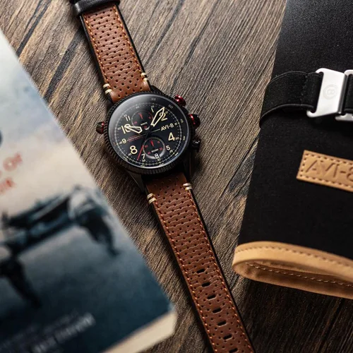 Vista 2 de AVI-8 Mens 43mm Hawker Hunter Duke Chronograph Japanese Meca-Quartz Pilot Watch with Leather Strap AV-4080