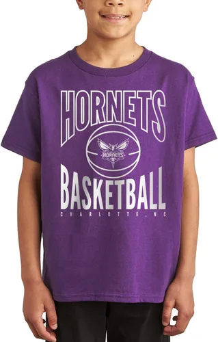 Vista 25 de Junk Food NBA Team Basketball - Camiseta de manga corta para niños y niñas con licencia