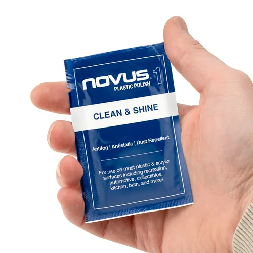 Vista 9 de Novus 7022 Plastic Clean & Shine #1 1 paquete de tamaño de muestra