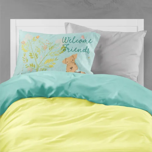 Vista 2 de Caroline's Treasures BB7625PILLOWCASE - Funda de almohada decorativa de tela con texto en inglés "Welcome Friends" Airedale Terrier estándar