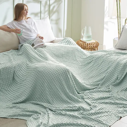 Vista 33 de Bedsure - Manta XL de punto gofre de algodón refrescante - Manta ligera y transpirable de rayón derivado de bambú para personas que se acaloran al