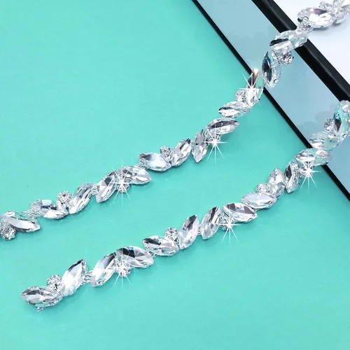 Vista 8 de 1 yarda de diamantes de imitación elegante adorno de diamantes de imitación de cristal aplique de diamantes de imitación para decoración