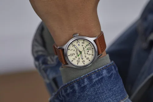 Vista 6 de Timex Expedition x Peanuts Take Care - Reloj