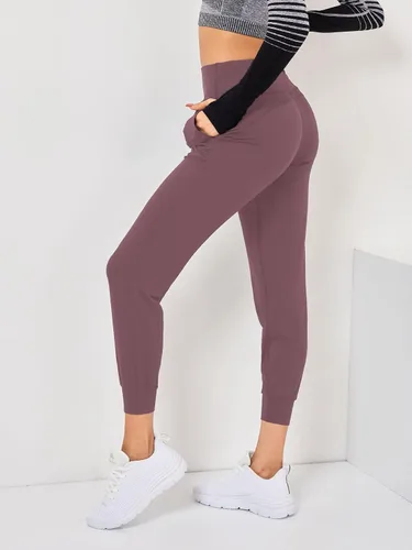 Vista 3 de OYOANGLE Pantalones deportivos para mujer, pantalones deportivos para correr, correr, entrenamiento, yoga, pantalones deportivos con bolsillos
