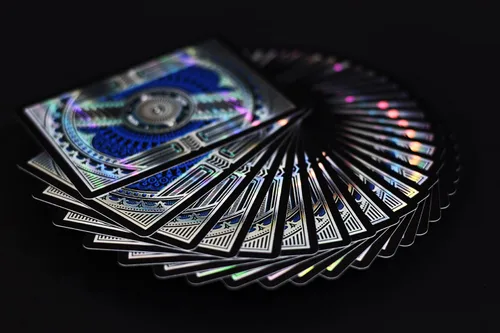 Vista 4 de Gamblers Warehouse Alloy Cobalt Playing Cards Poker Deck Diseño personalizado Espalda y caras frustradas Nuevo