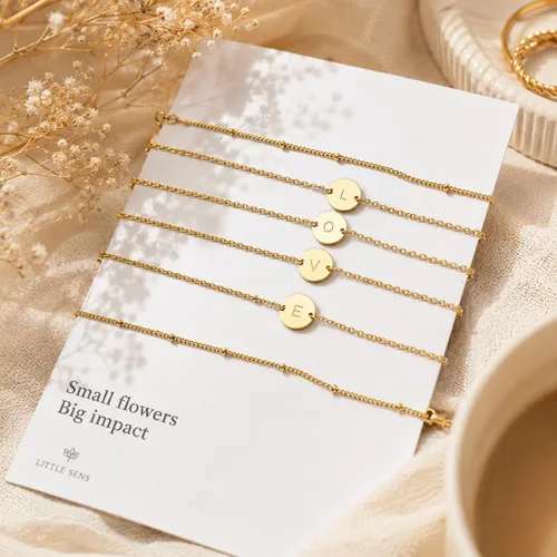 Vista 5 de Glimmerst Pulsera con inicial para mujer, chapada en oro de 18K, de acero inoxidable en capas, con monedas, pulsera con letra, cadena con cuentas
