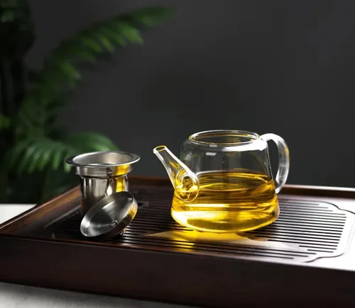 Vista 2 de Tetera de vidrio de borosilicato de 25 onzas (25.4 fl oz) con infusor de acero inoxidable extraíble con caja de regalo, tetera transparente